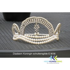Diadeem Koningin gedragen 1930 tot 1971.en 1980